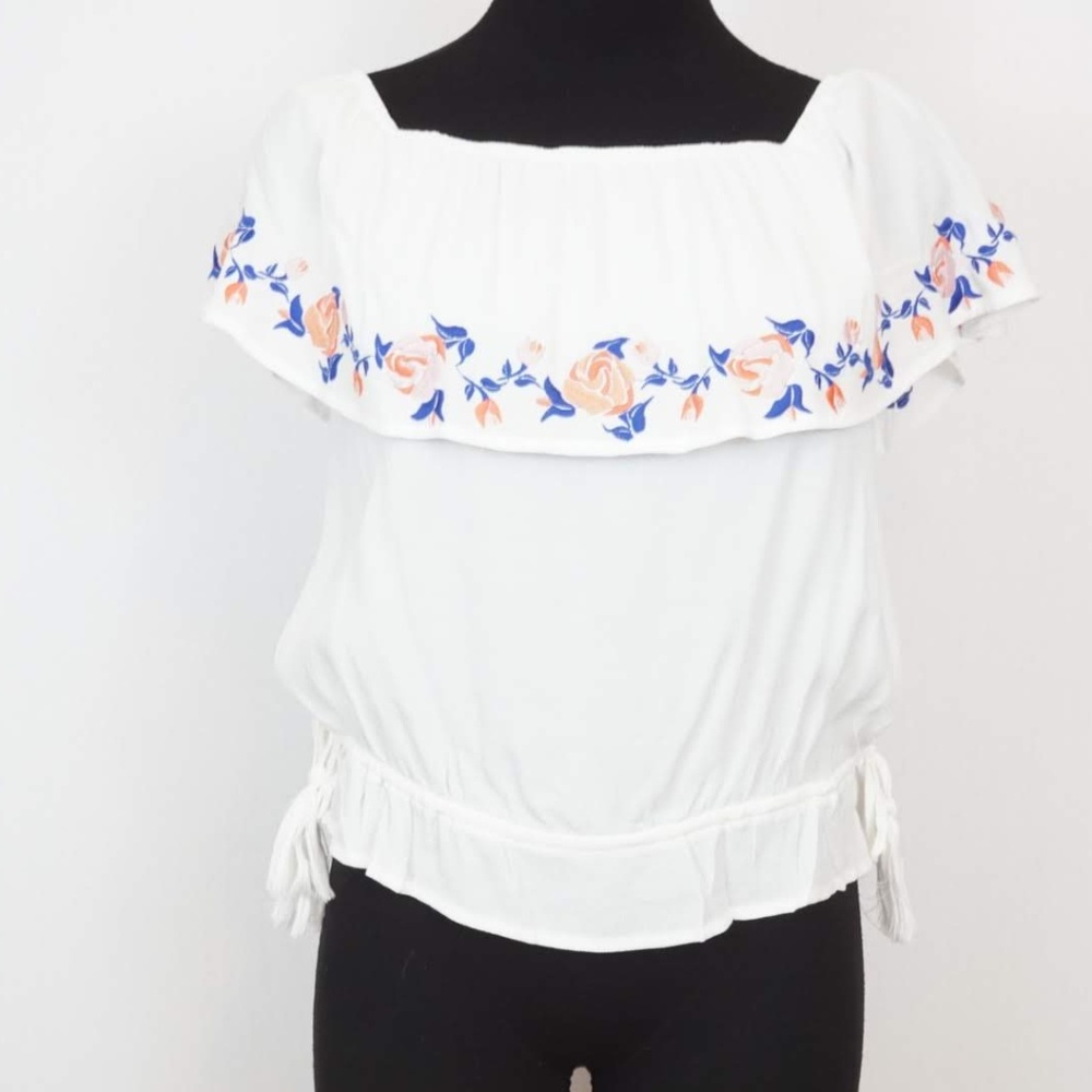 3/$10 sale NWT Honey Belle Crop Top Boho Blouse